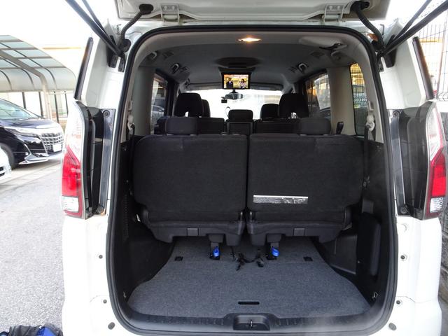 セレナ ハイウェイスター　車検９年１２月　エマージェンシーブレーキ　ナビ　ＴＶ　ＤＶＤ再生機能　ミュージックサーバ　Ｂｌｕｅｔｏｏｔｈ　フリップダウンモニタ　バックカメラ　両側パワスラ　インテリキー　クルコン　ＥＴＣ　ドラレコ（16枚目）