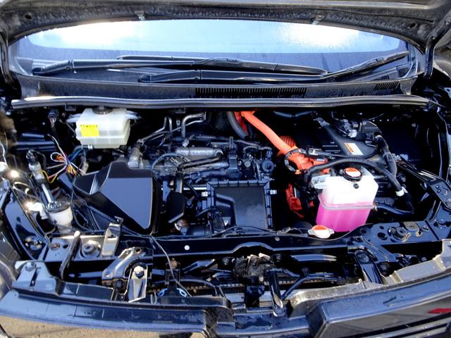 ヴォクシー ハイブリッドＺＳ　車検９年２月２８日　トヨタセーフティセンス　衝突軽減ブレーキ　ナビ　フルセグＴＶ　ＤＶＤ再生機能　Ｂｌｕｅｔｏｏｔｈ　３６０°カメラ　両側パワスラ　スマートキー　ＬＥＤライト　ＬＥＤフォグ　ＥＴＣ（41枚目）