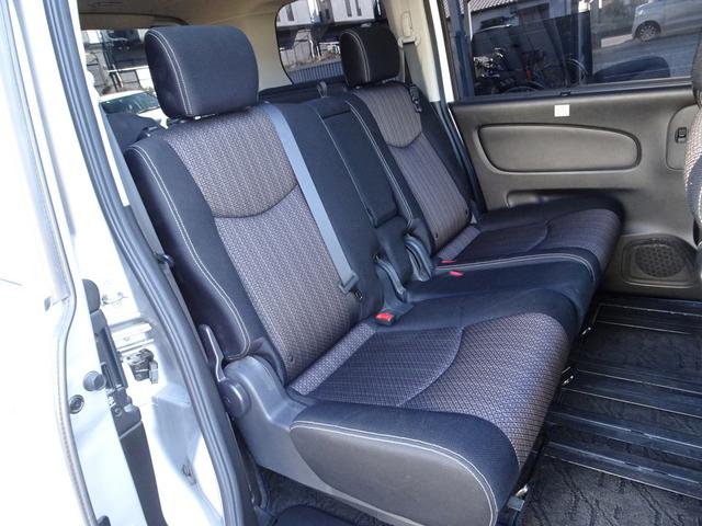 セレナ ハイウェイスター　Ｖセレ＋セーフティＩＩ　ＳＨＶ　車検９年１２月　後期　エマブレ　ナビ　ＴＶ　ＤＶＤ再生機能　Ｂｌｕｅｔｏｏｔｈ　後席モニター　アラウンドビュー　両側パワスラ　インテリキー　パノラミックルーフ　クルコン　ＬＥＤ　ＥＴＣ　前後ドラレコ（14枚目）