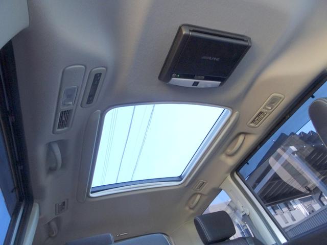 セレナ ハイウェイスター　Ｖセレ＋セーフティＩＩ　ＳＨＶ　車検９年１２月　後期　エマブレ　ナビ　ＴＶ　ＤＶＤ再生機能　Ｂｌｕｅｔｏｏｔｈ　後席モニター　アラウンドビュー　両側パワスラ　インテリキー　パノラミックルーフ　クルコン　ＬＥＤ　ＥＴＣ　前後ドラレコ（31枚目）