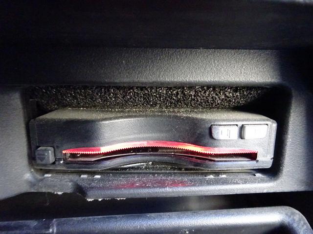 セレナ ハイウェイスター　Ｖセレ＋セーフティＩＩ　ＳＨＶ　車検９年１２月　後期　エマブレ　ナビ　ＴＶ　ＤＶＤ再生機能　Ｂｌｕｅｔｏｏｔｈ　後席モニター　アラウンドビュー　両側パワスラ　インテリキー　パノラミックルーフ　クルコン　ＬＥＤ　ＥＴＣ　前後ドラレコ（34枚目）