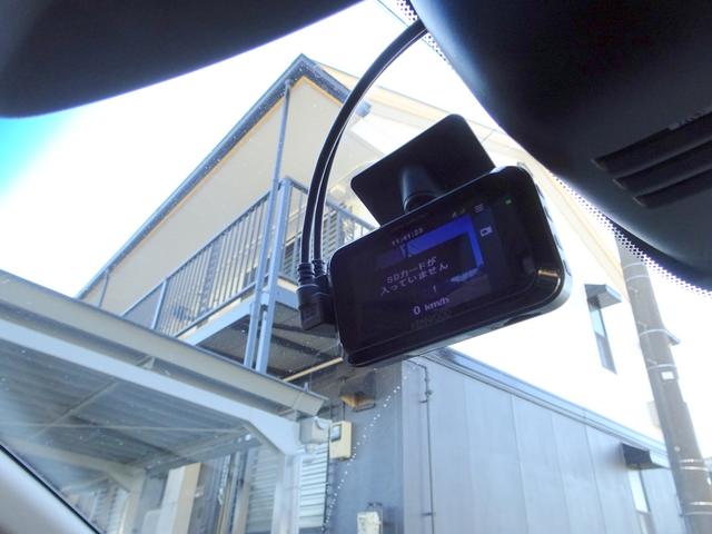 セレナ ハイウェイスター　Ｖセレ＋セーフティＩＩ　ＳＨＶ　車検９年１２月　後期　エマブレ　ナビ　ＴＶ　ＤＶＤ再生機能　Ｂｌｕｅｔｏｏｔｈ　後席モニター　アラウンドビュー　両側パワスラ　インテリキー　パノラミックルーフ　クルコン　ＬＥＤ　ＥＴＣ　前後ドラレコ（42枚目）