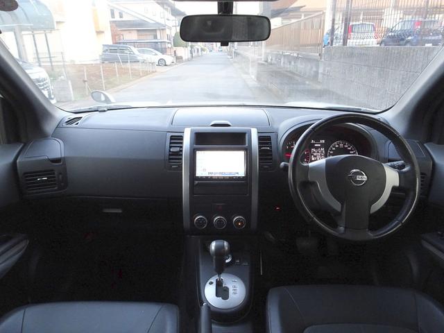 エクストレイル ２０ＧＴ　Ｓ　車検９年１２月　後期　４ＷＤ　クリーンディーゼルターボ　ナビ　フルセグＴＶ　ＤＶＤ再生機能　Ｂｌｕｅｔｏｏｔｈ　バックカメラ　インテリジェントキー　撥水シート　アルミホイール　ＨＩＤライト　ＥＴＣ（11枚目）