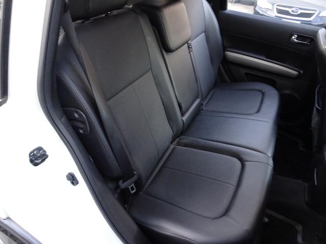 エクストレイル ２０ＧＴ　Ｓ　車検９年１２月　後期　４ＷＤ　クリーンディーゼルターボ　ナビ　フルセグＴＶ　ＤＶＤ再生機能　Ｂｌｕｅｔｏｏｔｈ　バックカメラ　インテリジェントキー　撥水シート　アルミホイール　ＨＩＤライト　ＥＴＣ（15枚目）