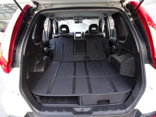 エクストレイル ２０ＧＴ　Ｓ　車検９年１２月　後期　４ＷＤ　クリーンディーゼルターボ　ナビ　フルセグＴＶ　ＤＶＤ再生機能　Ｂｌｕｅｔｏｏｔｈ　バックカメラ　インテリジェントキー　撥水シート　アルミホイール　ＨＩＤライト　ＥＴＣ（17枚目）