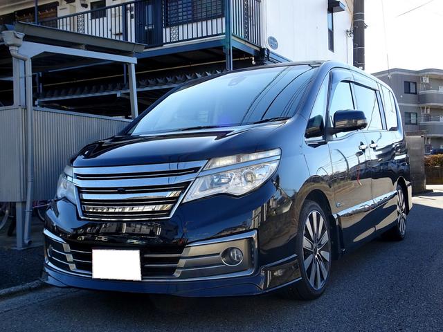 セレナ ライダーブラックラインＳ－ＨＶアドバンスドセーフティ　車検９年１２月　後期　エマージェンシーブレーキ　ナビ　フルセグＴＶ　ＤＶＤ再生機能　Ｂｌｕｅｔｏｏｔｈ　フリップダウンモニター　アラウンドビューモニター　両側パワスラ　インテリキー　クルコン　ＥＴＣ（4枚目）