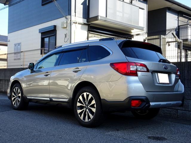 レガシィアウトバック リミテッド　車検９年１２月　アイサイト　レーダークルーズ　ナビ　ＴＶ　ＤＶＤ再生機能　Ｂｌｕｅｔｏｏｔｈ　バックカメラ　スマキー　パワーバックドア　黒本革シート　シートヒーター　冬タイヤ付き　ＬＥＤ　ＥＴＣ（5枚目）