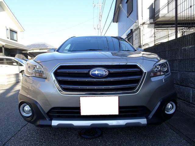 レガシィアウトバック リミテッド　車検９年１２月　アイサイト　レーダークルーズ　ナビ　ＴＶ　ＤＶＤ再生機能　Ｂｌｕｅｔｏｏｔｈ　バックカメラ　スマキー　パワーバックドア　黒本革シート　シートヒーター　冬タイヤ付き　ＬＥＤ　ＥＴＣ（6枚目）