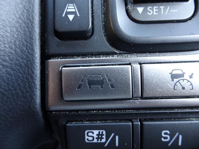 レガシィアウトバック リミテッド　車検９年１２月　アイサイト　レーダークルーズ　ナビ　ＴＶ　ＤＶＤ再生機能　Ｂｌｕｅｔｏｏｔｈ　バックカメラ　スマキー　パワーバックドア　黒本革シート　シートヒーター　冬タイヤ付き　ＬＥＤ　ＥＴＣ（26枚目）