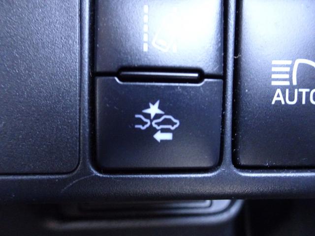 アクア Ｓ　中期モデル　トヨタセーフティセンス　衝突軽減ブレーキ　レーンディパーチャ―アラート　オートマチックハイビーム　ナビ　ＴＶ　Ｂｌｕｅｔｏｏｔｈ　バックカメラ　キーレス　ＥＴＣ　ドライブレコーダー（24枚目）