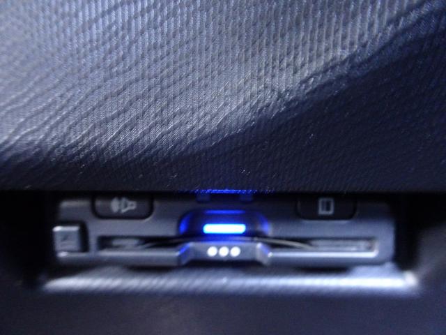 アクア Ｓ　中期モデル　トヨタセーフティセンス　衝突軽減ブレーキ　レーンディパーチャ―アラート　オートマチックハイビーム　ナビ　ＴＶ　Ｂｌｕｅｔｏｏｔｈ　バックカメラ　キーレス　ＥＴＣ　ドライブレコーダー（27枚目）