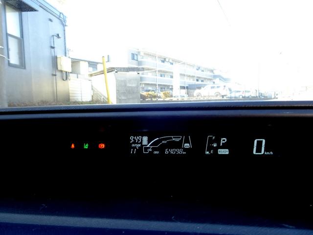 アクア Ｓ　中期モデル　トヨタセーフティセンス　衝突軽減ブレーキ　レーンディパーチャ―アラート　オートマチックハイビーム　ナビ　ＴＶ　Ｂｌｕｅｔｏｏｔｈ　バックカメラ　キーレス　ＥＴＣ　ドライブレコーダー（30枚目）