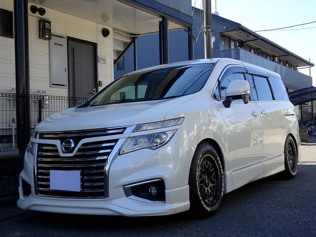 エルグランド ３５０ハイウェイスター　ナビ　フルセグＴＶ　ＤＶＤ再生機能　Ｂｌｕｅｔｏｏｔｈ　フリップダウンモニタ　バックカメラ　両側パワスラ　パワーバックドア　インテリキー　クルコン　フルエアロ　ＴＥＩＮ車高調　ＬＥＤ　ＥＴＣ　ドラレコ（4枚目）