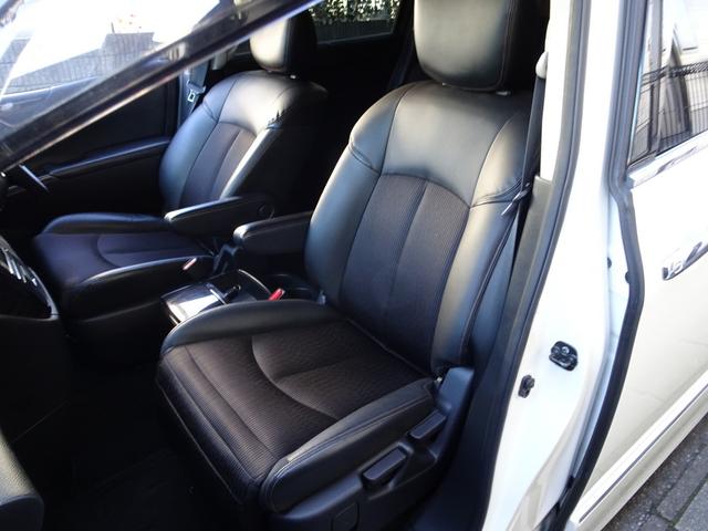 エルグランド ３５０ハイウェイスター　ナビ　フルセグＴＶ　ＤＶＤ再生機能　Ｂｌｕｅｔｏｏｔｈ　フリップダウンモニタ　バックカメラ　両側パワスラ　パワーバックドア　インテリキー　クルコン　フルエアロ　ＴＥＩＮ車高調　ＬＥＤ　ＥＴＣ　ドラレコ（12枚目）