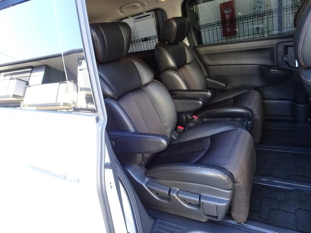 エルグランド ３５０ハイウェイスター　ナビ　フルセグＴＶ　ＤＶＤ再生機能　Ｂｌｕｅｔｏｏｔｈ　フリップダウンモニタ　バックカメラ　両側パワスラ　パワーバックドア　インテリキー　クルコン　フルエアロ　ＴＥＩＮ車高調　ＬＥＤ　ＥＴＣ　ドラレコ（15枚目）