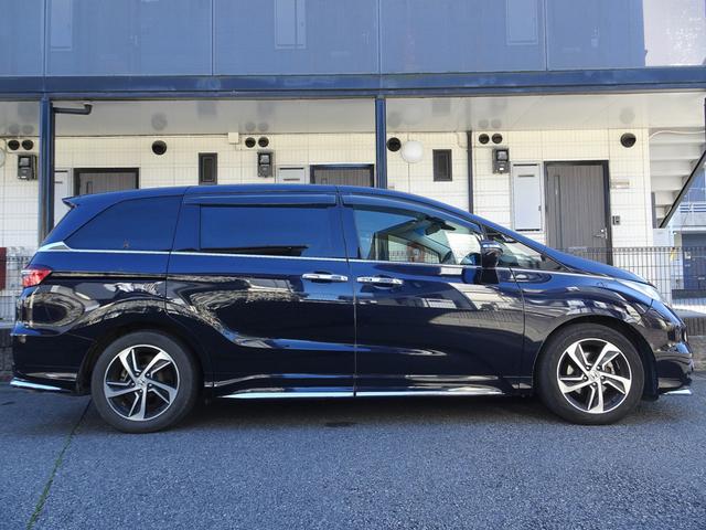 オデッセイ アブソルート　衝突軽減ブレーキ　ナビ　フルセグＴＶ　ＤＶＤ再生機能　Ｂｌｕｅｔｏｏｔｈ　フリップダウンモニター　アラウンドビューモニター　両側パワスラ　スマキー　クルコン　ハーフレザーシート　ＬＥＤライト　ＥＴＣ（8枚目）