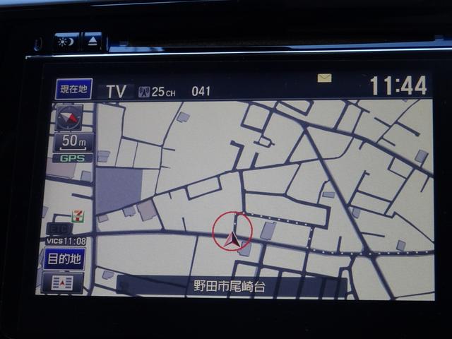 オデッセイ アブソルート　衝突軽減ブレーキ　ナビ　フルセグＴＶ　ＤＶＤ再生機能　Ｂｌｕｅｔｏｏｔｈ　フリップダウンモニター　アラウンドビューモニター　両側パワスラ　スマキー　クルコン　ハーフレザーシート　ＬＥＤライト　ＥＴＣ（18枚目）