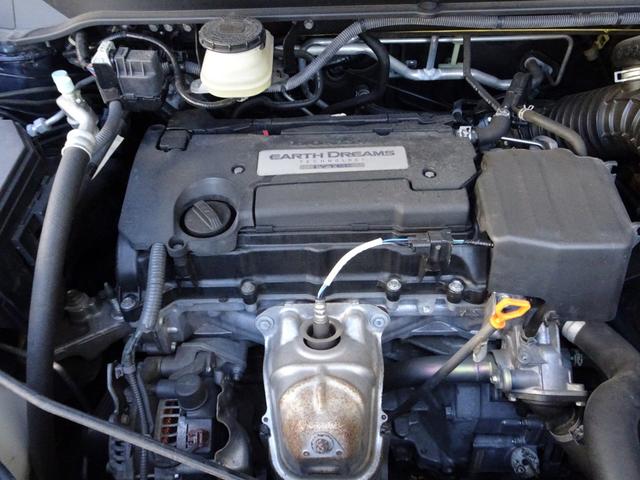 オデッセイ アブソルート　衝突軽減ブレーキ　ナビ　フルセグＴＶ　ＤＶＤ再生機能　Ｂｌｕｅｔｏｏｔｈ　フリップダウンモニター　アラウンドビューモニター　両側パワスラ　スマキー　クルコン　ハーフレザーシート　ＬＥＤライト　ＥＴＣ（41枚目）