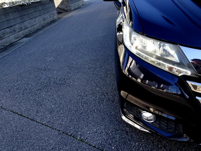 オデッセイ アブソルート　衝突軽減ブレーキ　ナビ　フルセグＴＶ　ＤＶＤ再生機能　Ｂｌｕｅｔｏｏｔｈ　フリップダウンモニター　アラウンドビューモニター　両側パワスラ　スマキー　クルコン　ハーフレザーシート　ＬＥＤライト　ＥＴＣ（42枚目）