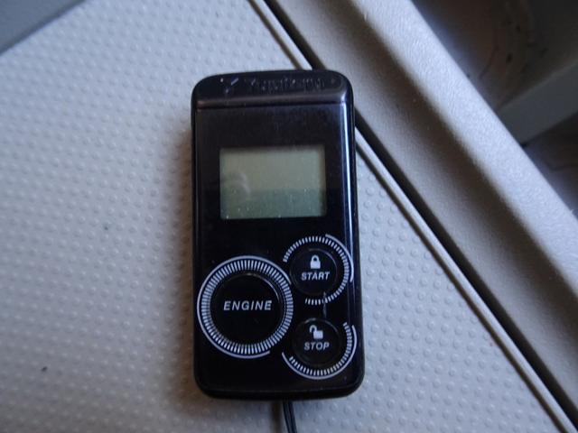 デリカD:5 D パワーパッケージ クリーンディゼルターボ 4WD 1オーナー ナビ フルセグTV DVD再生機能 Bluetooth フリップダウンモニター バックカメラ 両側パワスラ スマキー クルコン シートヒータ HID ETC(28枚目)