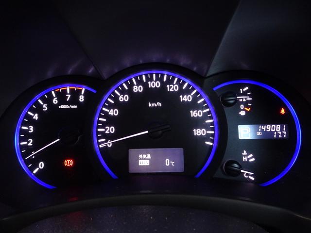 エルグランド ライダー　黒本革シート　マニュアルシート　４ＷＤ　ＨＤＤナビ　フルセグＴＶ　ＤＶＤ再生機能　ミュージックサーバ　Ｂｌｕｅｔｏｏｔｈ　フリップダウンモニター　アラウンドビューモニター　両側パワスラ　インテリキー　黒本革シート　ＨＩＤライト（38枚目）