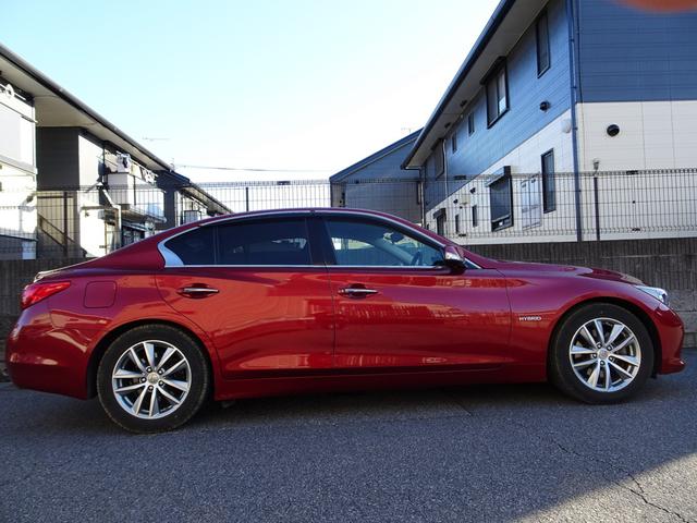 スカイライン 350GT ハイブリッド タイプP 車検9年6月 エマブレ レーダークルーズ ナビ TV DVD再生機能 ミュージックサーバ Bluetooth アラウンドビュー インテリキー 黒本革シート シートヒーター LED ETC 前後ドラレコ(8枚目)