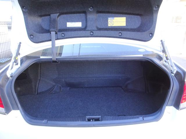 クラウンハイブリッド ロイヤルサルーン 車検9年12月 HDDナビ フルセグTV DVD再生機能 ミュージックサーバ Bluetooth バックカメラ スマキー クルコン シートヒーター ステアリングヒーター HID ETC 17インチAW(15枚目)