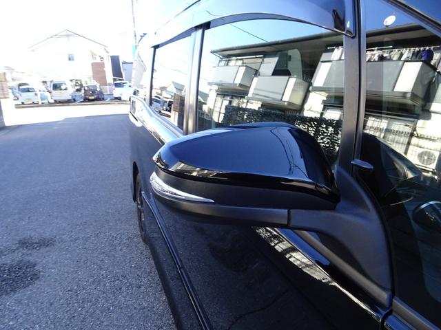 ノア ハイブリッドＳｉ　車検１０年１月　トヨタセーフティセンス　衝突軽減ブレーキ　ナビ　ＴＶ　ＤＶＤ再生機能　Ｂｌｕｅｔｏｏｔｈ　フリップダウンモニター　バックカメラ　両側パワスラ　フルエアロ　ＬＥＤ　ＥＴＣ　前後ドラレコ（42枚目）