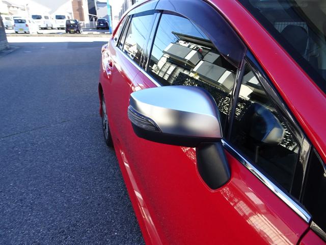 �E�C���J�[�h�A�~���[