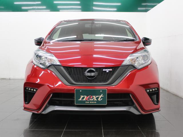 ノート ニスモ S 5MT RECAROシート 柿本マフラー フルセグナビ Bluetooth Bカメラ ETC LEDライト オートライト 純正アルミホイール スマートキー プッシュスタート オートエアコン(3枚目)