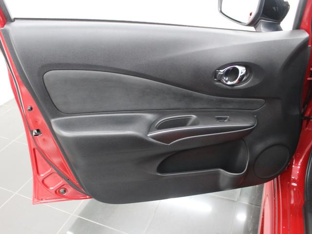 ノート ニスモ S 5MT RECAROシート 柿本マフラー フルセグナビ Bluetooth Bカメラ ETC LEDライト オートライト 純正アルミホイール スマートキー プッシュスタート オートエアコン(30枚目)