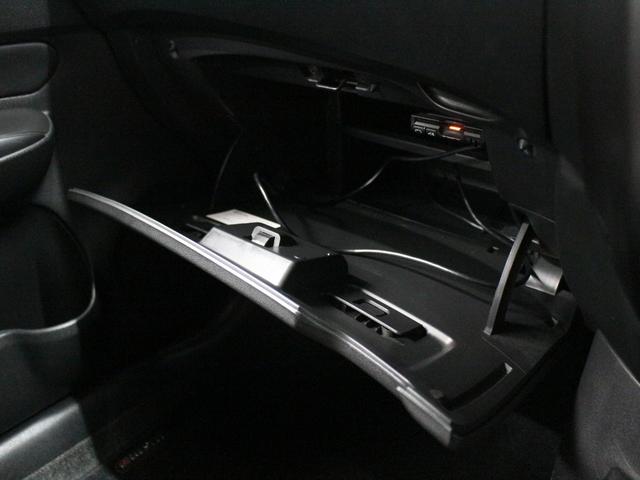 ノート ニスモ S 5MT RECAROシート 柿本マフラー フルセグナビ Bluetooth Bカメラ ETC LEDライト オートライト 純正アルミホイール スマートキー プッシュスタート オートエアコン(48枚目)