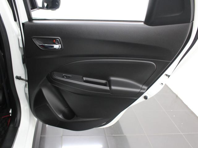 スイフトスポーツ ベースグレード 6MT フルセグナビ Bluetooth Bカメラ ETC ブラインドスポットモニター 衝突被害軽減ブレーキ レーンアシスト アダプティブクルコン 全方位モニター オートエアコン シートヒーター(29枚目)