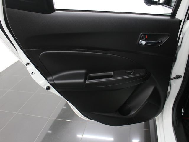 スイフトスポーツ ベースグレード 6MT フルセグナビ Bluetooth Bカメラ ETC ブラインドスポットモニター 衝突被害軽減ブレーキ レーンアシスト アダプティブクルコン 全方位モニター オートエアコン シートヒーター(31枚目)