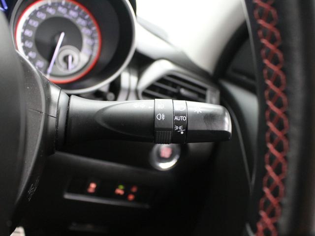 スイフトスポーツ ベースグレード 6MT フルセグナビ Bluetooth Bカメラ ETC ブラインドスポットモニター 衝突被害軽減ブレーキ レーンアシスト アダプティブクルコン 全方位モニター オートエアコン シートヒーター(43枚目)