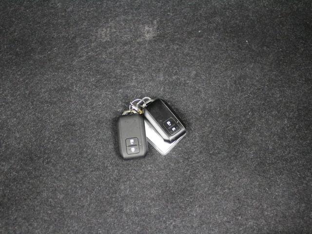 スイフトスポーツ ベースグレード 6MT フルセグナビ Bluetooth 全方位モニター ETC ブラインドスポットモニター 衝突被害軽減ブレーキ レーンアシスト シートヒーター LEDライト スマートキー TEIN車高調(36枚目)