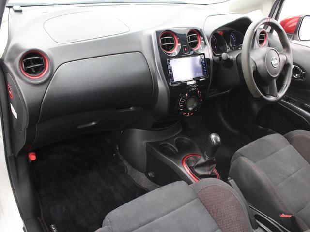 ノート ニスモ S 5MT フルセグナビ Bluetooth ETC LEDライト オートライト 純正アルミホイール オートエアコン スマートキー プッシュスタート(10枚目)