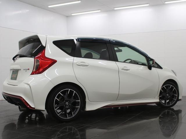 ノート ニスモ S 5MT フルセグナビ Bluetooth ETC LEDライト オートライト 純正アルミホイール オートエアコン スマートキー プッシュスタート(16枚目)