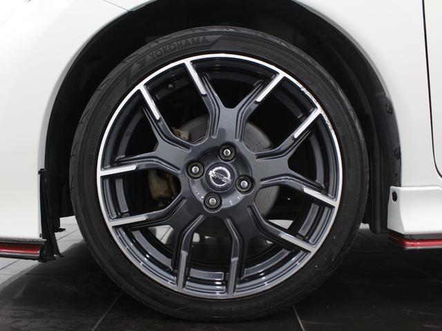 ノート ニスモ S 5MT フルセグナビ Bluetooth ETC LEDライト オートライト 純正アルミホイール オートエアコン スマートキー プッシュスタート(23枚目)