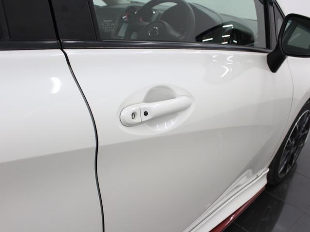 ノート ニスモ S 5MT フルセグナビ Bluetooth ETC LEDライト オートライト 純正アルミホイール オートエアコン スマートキー プッシュスタート(54枚目)