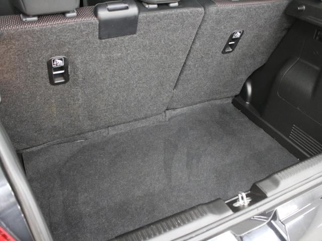 スイフトスポーツ ベースグレード フルセグナビ Bluetooth USB入力 ETC LEDライト オートライト 純正AW オートエアコン クルコン レーンアシスト 衝突被害軽減ブレーキ シートヒーター Bカメラ スマキー 6MT(34枚目)