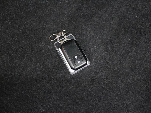 スイフトスポーツ ベースグレード フルセグナビ Bluetooth USB入力 ETC LEDライト オートライト 純正AW オートエアコン クルコン レーンアシスト 衝突被害軽減ブレーキ シートヒーター Bカメラ スマキー 6MT(35枚目)
