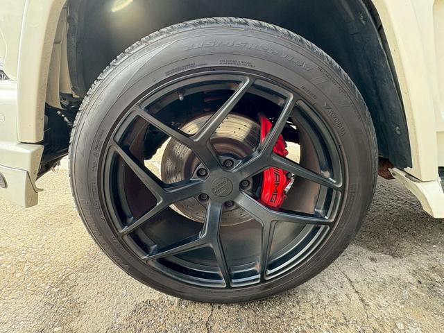Ｇクラス Ｇ６３　Ｂｒａｂｕｓ仕様（グリル、カーボンドーム、Ｆリップ、Ｒスポ、Ｓタイヤカバー）（19枚目）