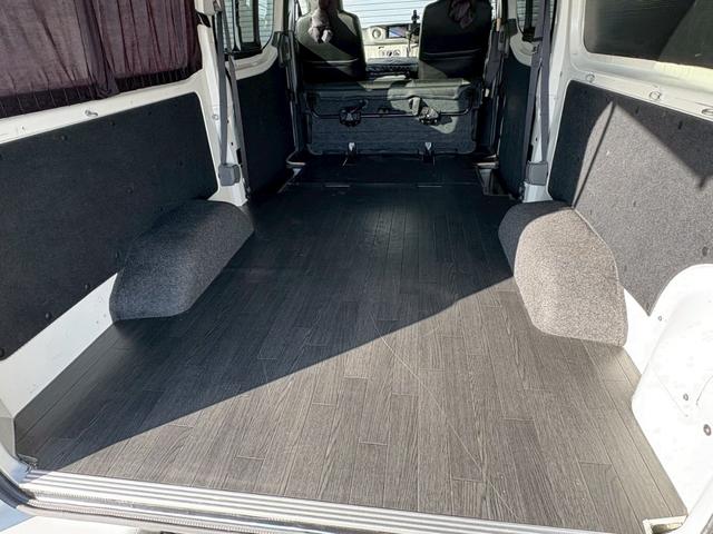 ＮＶ３５０キャラバンバン （39枚目）