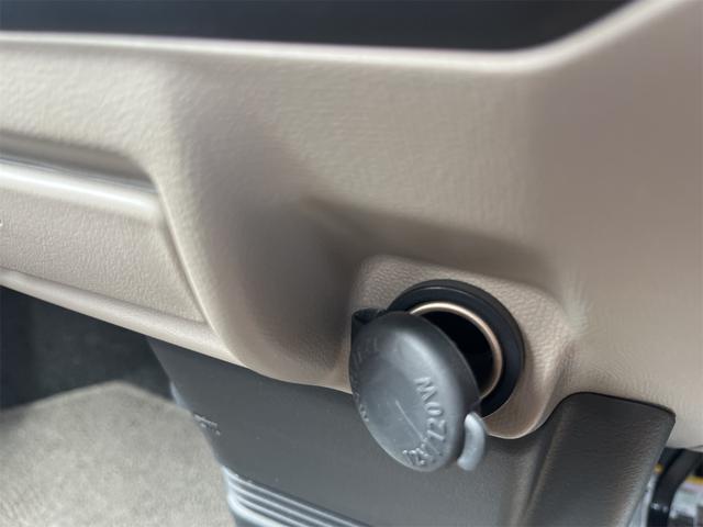 パレット リミテッドＩＩ　両側電動スライドドア　ＨＩＤ　ＣＶＴ　盗難防止システム　ＡＢＳ　ミュージックプレイヤー接続可　衝突安全ボディ　エアコン　パワーステアリング（5枚目）