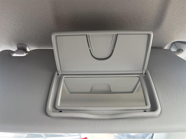 パレット リミテッドＩＩ　両側電動スライドドア　ＨＩＤ　ＣＶＴ　盗難防止システム　ＡＢＳ　ミュージックプレイヤー接続可　衝突安全ボディ　エアコン　パワーステアリング（11枚目）