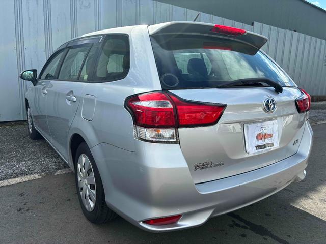 カローラフィールダー ハイブリッド(8枚目)