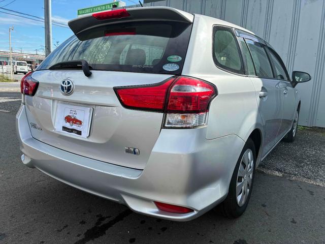 カローラフィールダー ハイブリッド(9枚目)