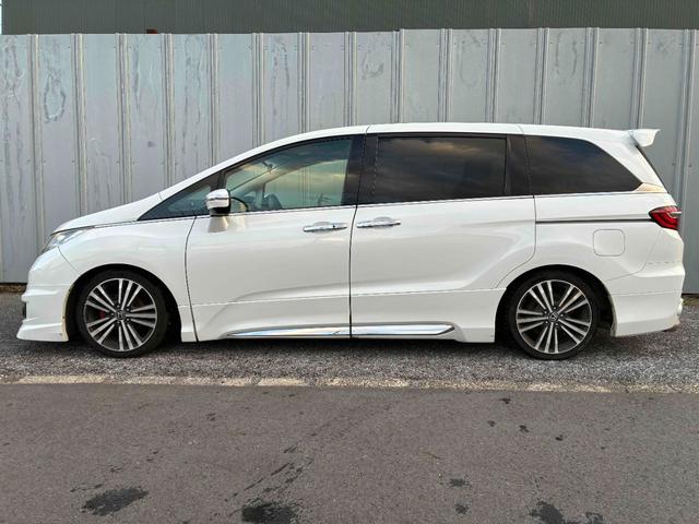 オデッセイ アブソルート・ＥＸ　無限フルエアロ　車高調　社外エアクリ　ストラットタワーバー　ドラレコ　ＥＴＣ（4枚目）