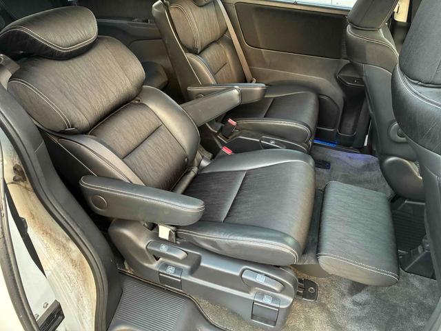 オデッセイ アブソルート・ＥＸ　無限フルエアロ　車高調　社外エアクリ　ストラットタワーバー　ドラレコ　ＥＴＣ（31枚目）